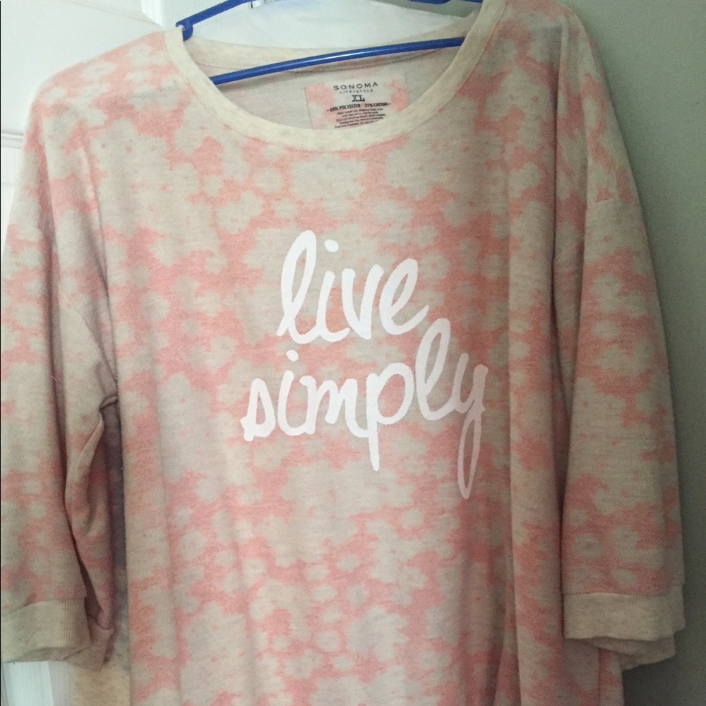 Sweatshirt